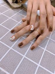 -UGIRL有个美甲
