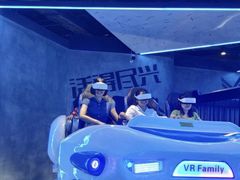 -世代星球·保龄球·镭战真人CS·团建(杨浦店)