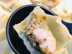 蟹粉虾仁大馄饨-蟹尊苑(巨鹿店)