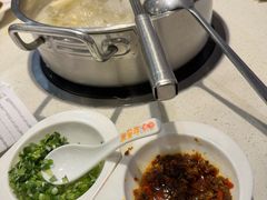 -浪里寻·臻牛养生牛肉火锅(方圆荟店)