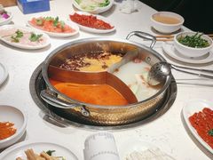 -周师兄大刀腰片火锅(洪崖洞旗舰店)