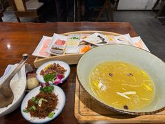 -芸南道·过桥米线(昆明老街旗舰店)