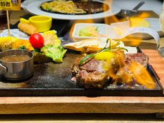 -豪客来牛排(人民东路店)