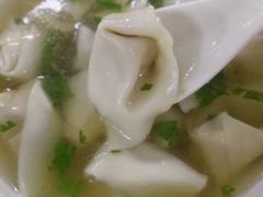 小馄饨-周震馄饨