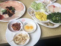 -桥香园云南过桥米线(金马碧鸡店)
