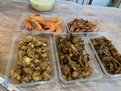 -蓝精灵饺子店