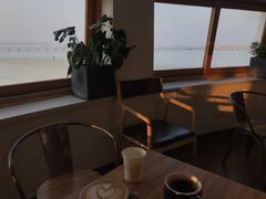 靠窗位-ChanDu躔度咖啡(灯塔店)