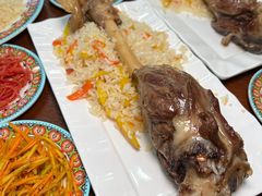 -西部哈哈特色抓饭