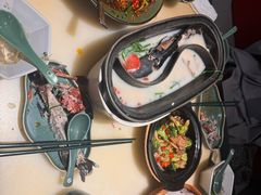 -锦府盐帮·侯宅(五棵松万达店)