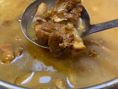 菌菇炖鸡-温州一家人美食(西木头市店)