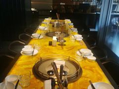 包厢-领鲜天下·焗海鲜·花胶鸡(天目里店)