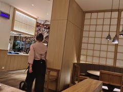 -蜜桃餐厅·伴山(湖滨商业街店)