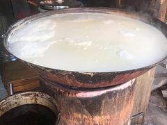 -云南大锅豆浆店