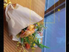 -何兮花店·气球派对鲜花店(马桥银春路万科城店)