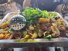 -后街佬·炭火鲜鱼杂(南城店)