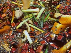 -乡土特色.冷锅鱼.牦牛肉汤锅