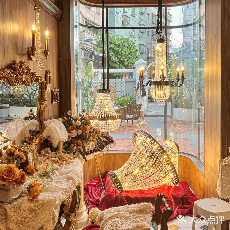 广州这家童话风蛋糕下午茶也太美了…拍了N张