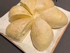 雪山奶露包-小炳胜(卓悦中心店)