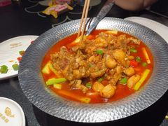 -辣尚瘾·烤鱼·新川菜(牡丹园直营店)