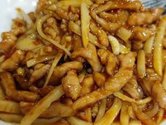鱼香肉丝-大隐隐于市私房菜(保和小区店)