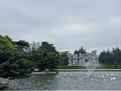 -上海市龙华烈士陵园