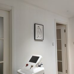 -HEYAN荷妍专业脱毛连锁机构