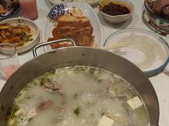 -英子补身汤(海兰路店)
