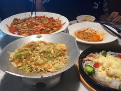 -雀蓝川菜(奥体广场店)