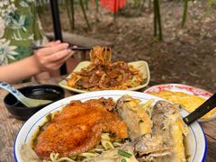 -小河无名面馆