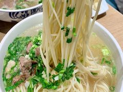 招牌骨汤牛肉面-西部马华清真兰州牛肉面·烧烤夜市(广渠门店)