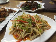 -西北朗益和穆斯林餐厅
