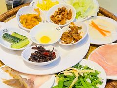 -桥香园云南过桥米线(金马碧鸡店)