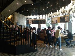 大堂-星巴克臻选(湖滨道店)