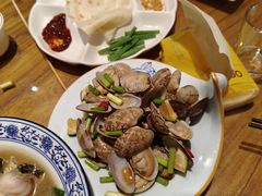 -泉畔人家·老济南经典鲁菜(大明湖店)