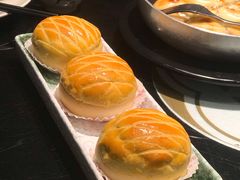 酥皮水牛奶菠萝包-陶陶居酒家(海岸城店)