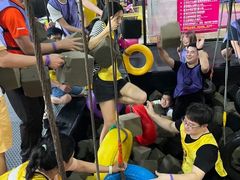 -嘿哟动霸CHUA·新潮玩运动娱乐中心·蹦床滑冰团建乐园