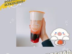奶霜莓莓果茶-CoCo都可(北新桥店)