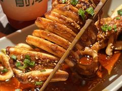 -前海沿·青岛菜(李沧万达店)