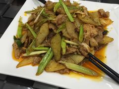 -芳芳餐厅(白沙路店)