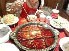 -黄家码头老火锅(解放碑旗舰店)