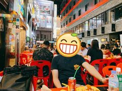 -BHC炸鸡(明洞总店)