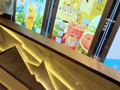 -CoCo都可(虹口龙之梦店)
