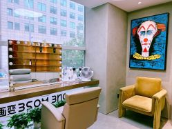 -变画·发型STUDIO