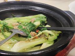 啫啫生菜煲-誉八仙粤菜(万象天地店)