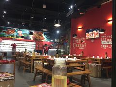 -牛华八婆麻辣烫(龙湖U城店)
