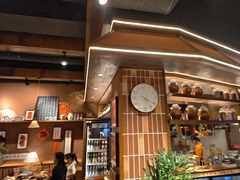 -巴卤社老火锅(财富店)