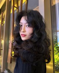-MONE美发沙龙