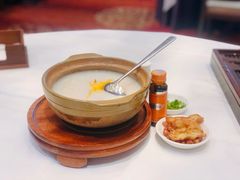 荔湾艇仔粥-白天鹅宾馆-宏图府餐厅