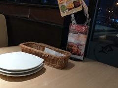 -必胜客(漕宝路店)