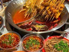 -大芊金重庆串串火锅(南京路店)